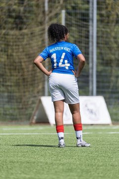 Bild 372 - wBJ SH-Pokalfinale  Holstein-Kiel - SV Viktoria : Ergebnis: 1:0